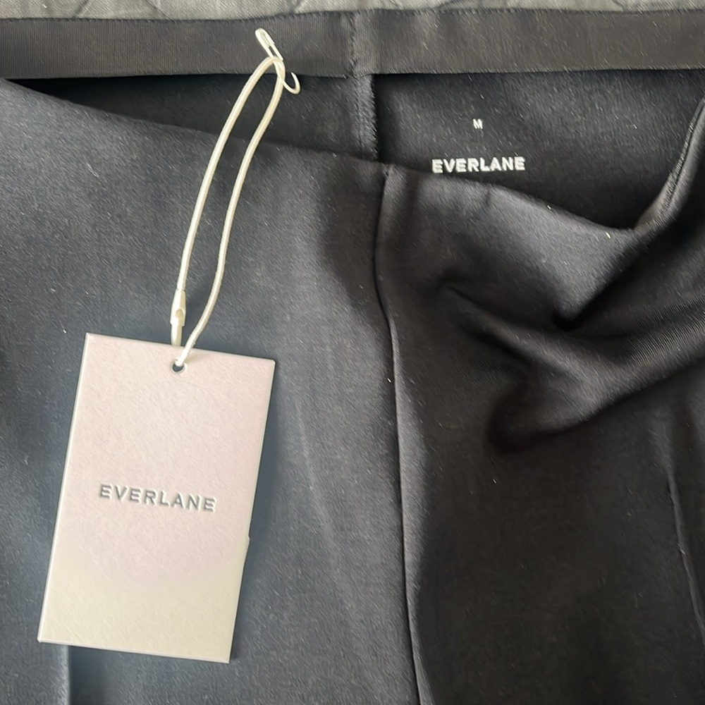 Everlane Dream kick flare pant, black, sz med, women’s, new with tags - Picture 2 of 4